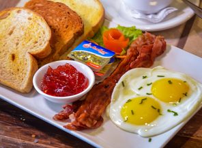 Wakey Wakey Eggs & Bakey